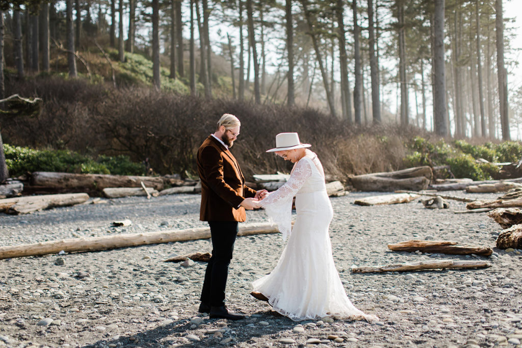 Bride & Groom at Ruby Beach in the Olympic National Park